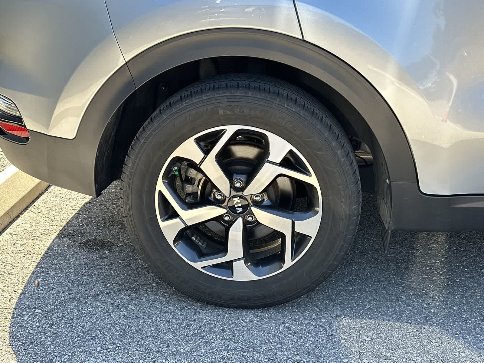 Thumbnail: 2020 Kia Sportage - 14