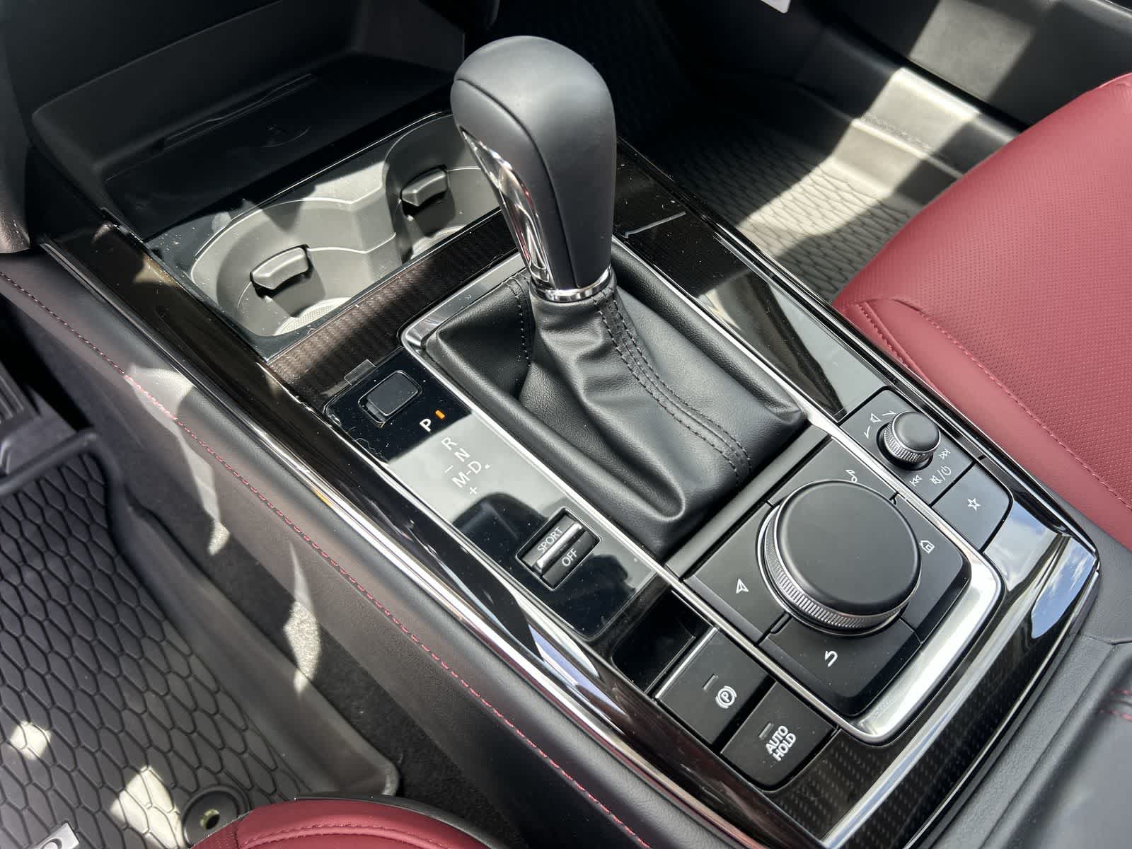 2025 Mazda CX-30 Carbon 17