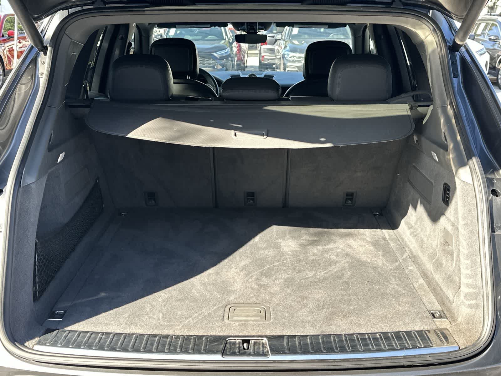 Thumbnail: 2019 Porsche Cayenne - 15