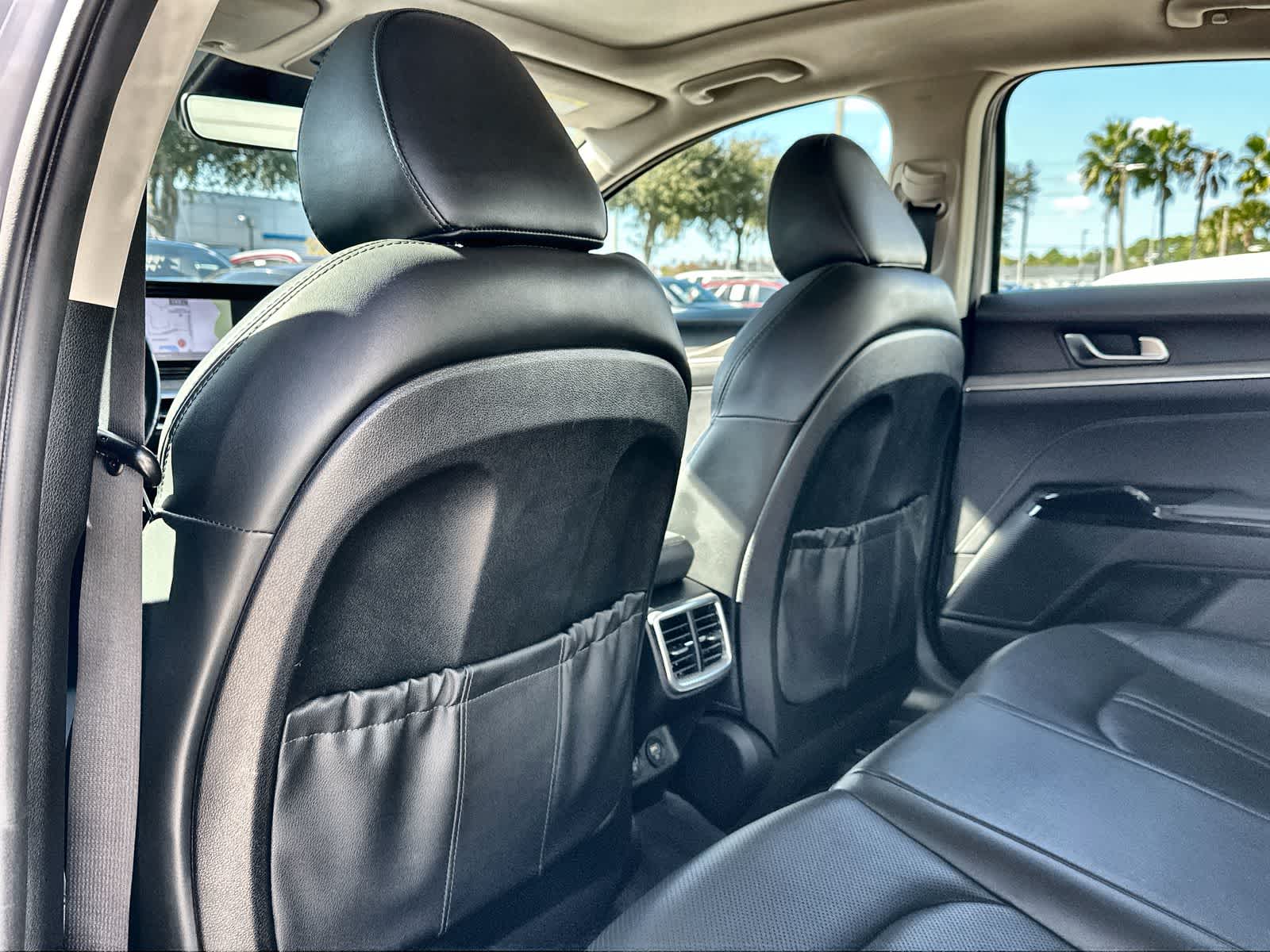 Thumbnail: 2022 Kia K5 - 12