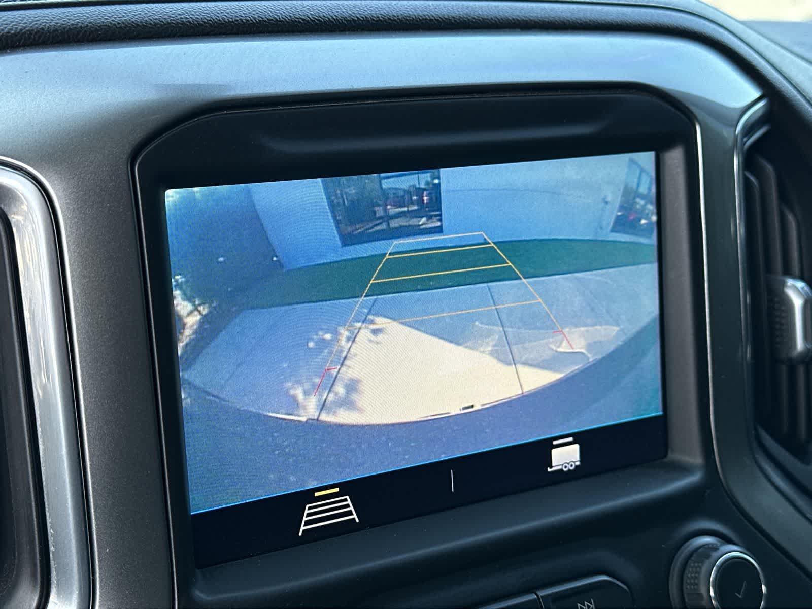 Thumbnail: 2019 Chevrolet Silverado 1500 - 27