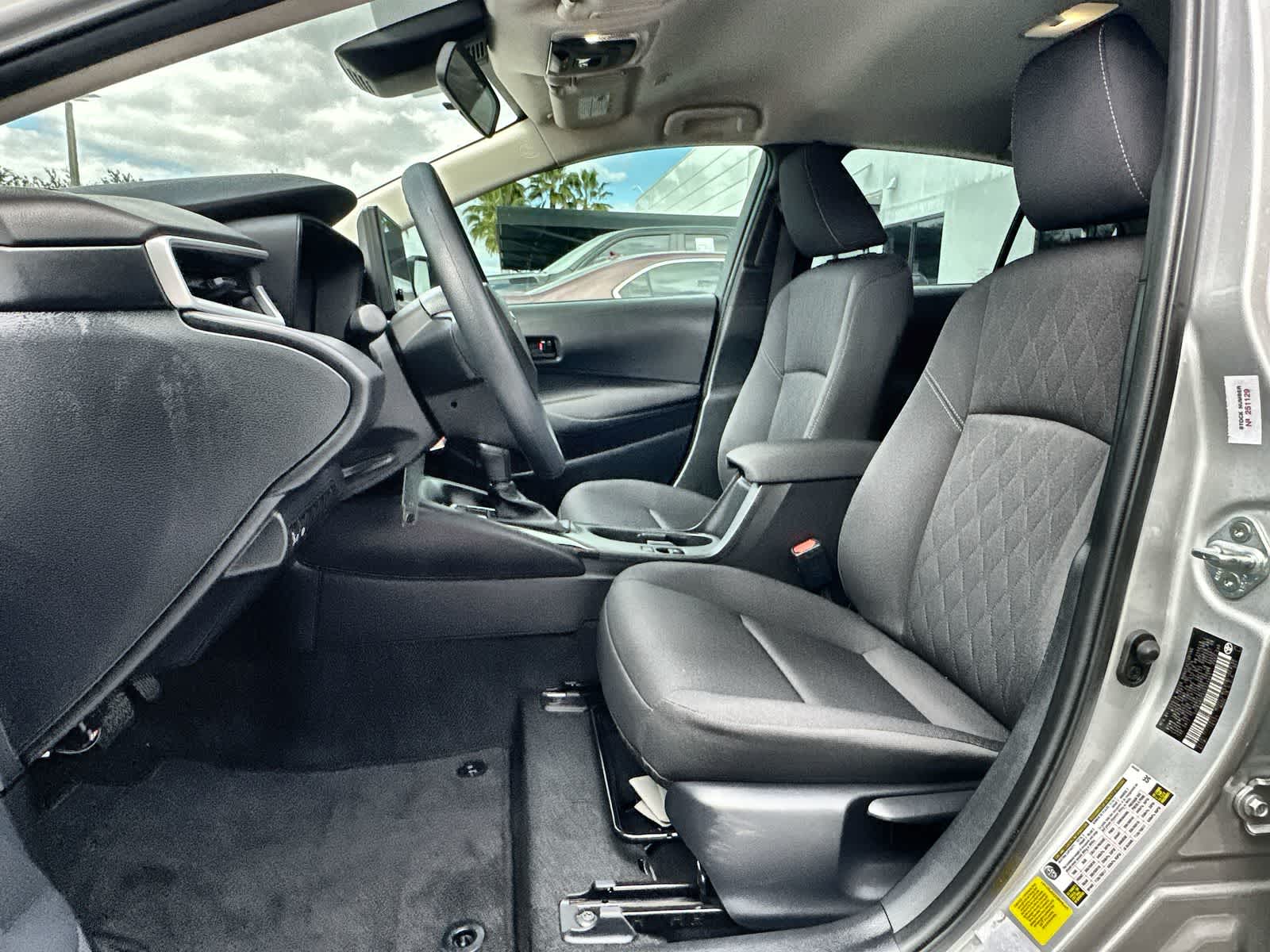 Thumbnail: 2025 Toyota Corolla - 11