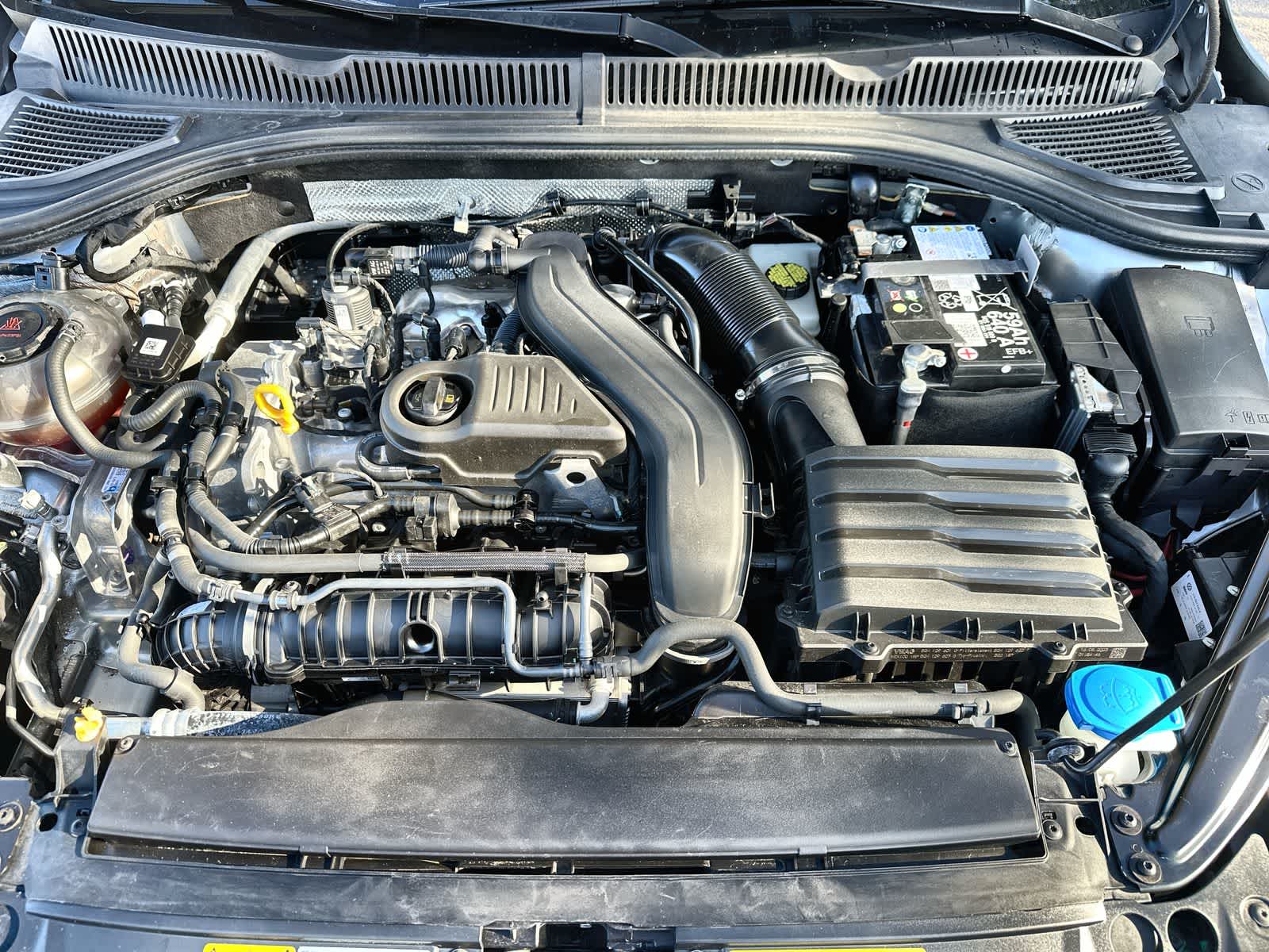 Thumbnail: 2024 Volkswagen Jetta - 9