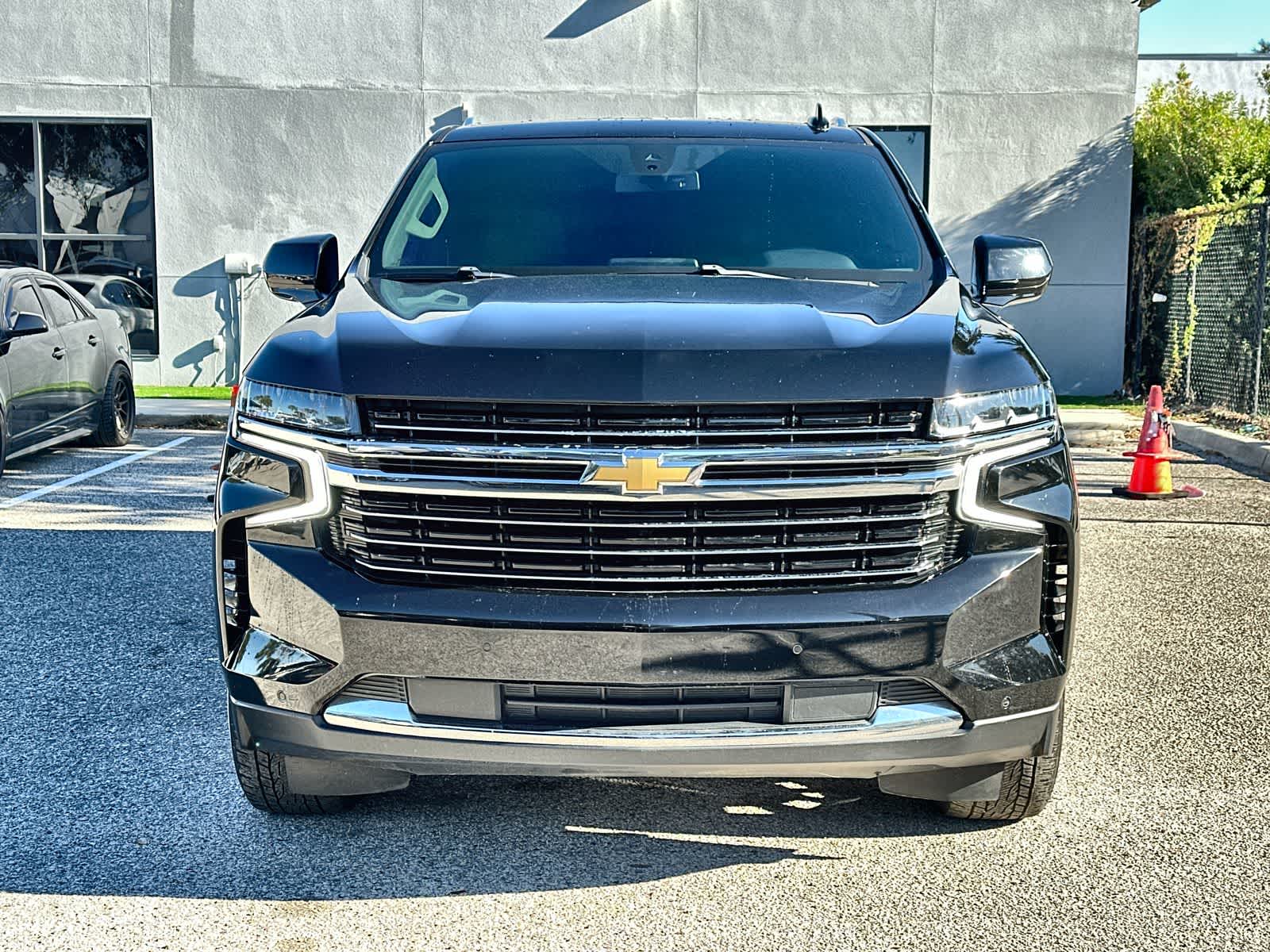 Thumbnail: 2022 Chevrolet Suburban - 6