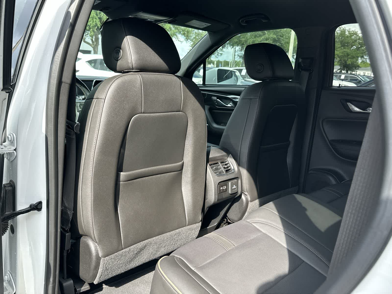Thumbnail: 2019 Chevrolet Blazer - 18