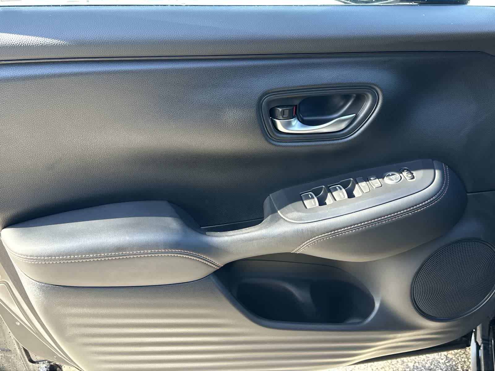 Thumbnail: 2024 Honda HR-V - 27
