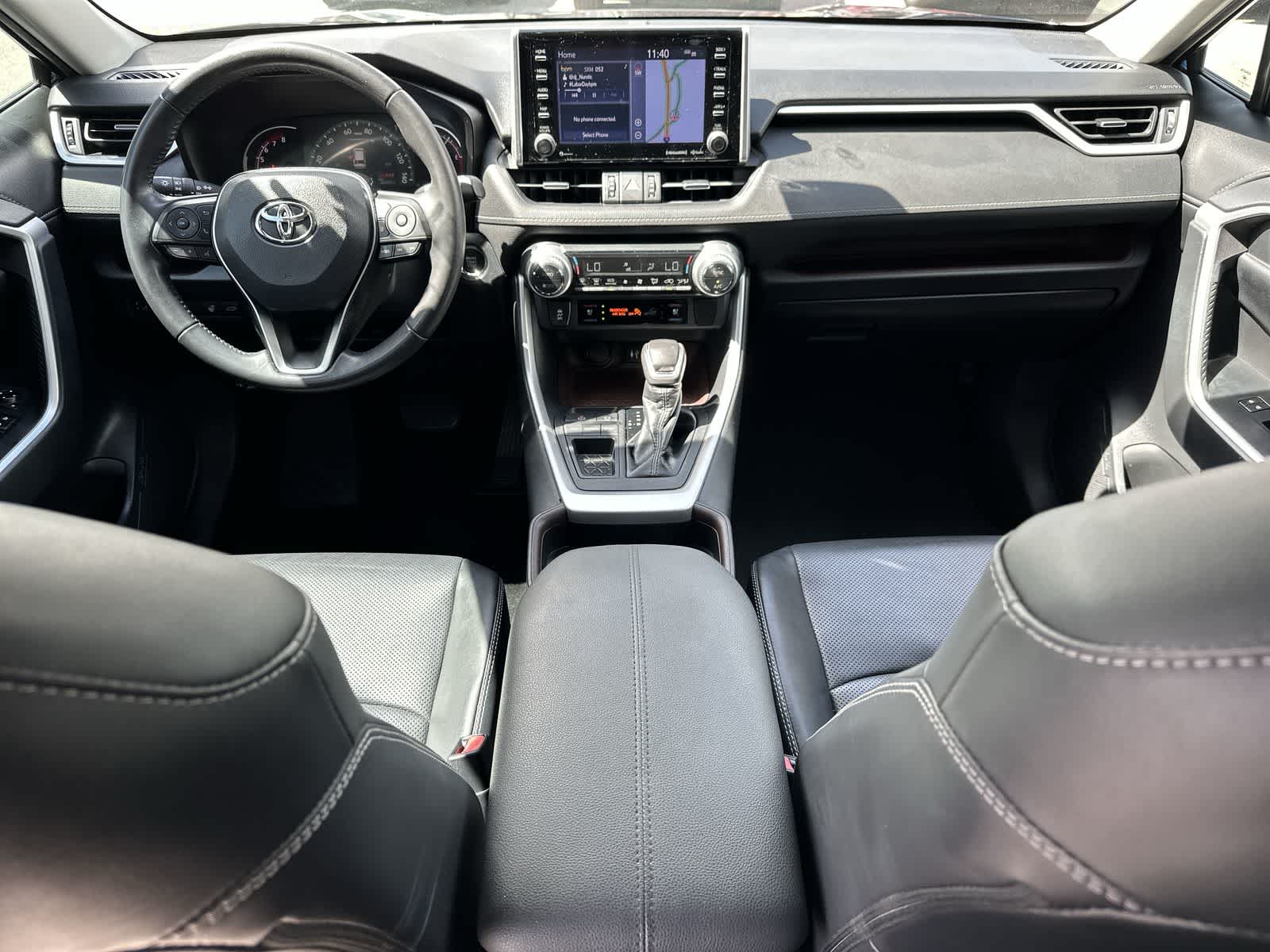 Thumbnail: 2019 Toyota RAV4 - 9