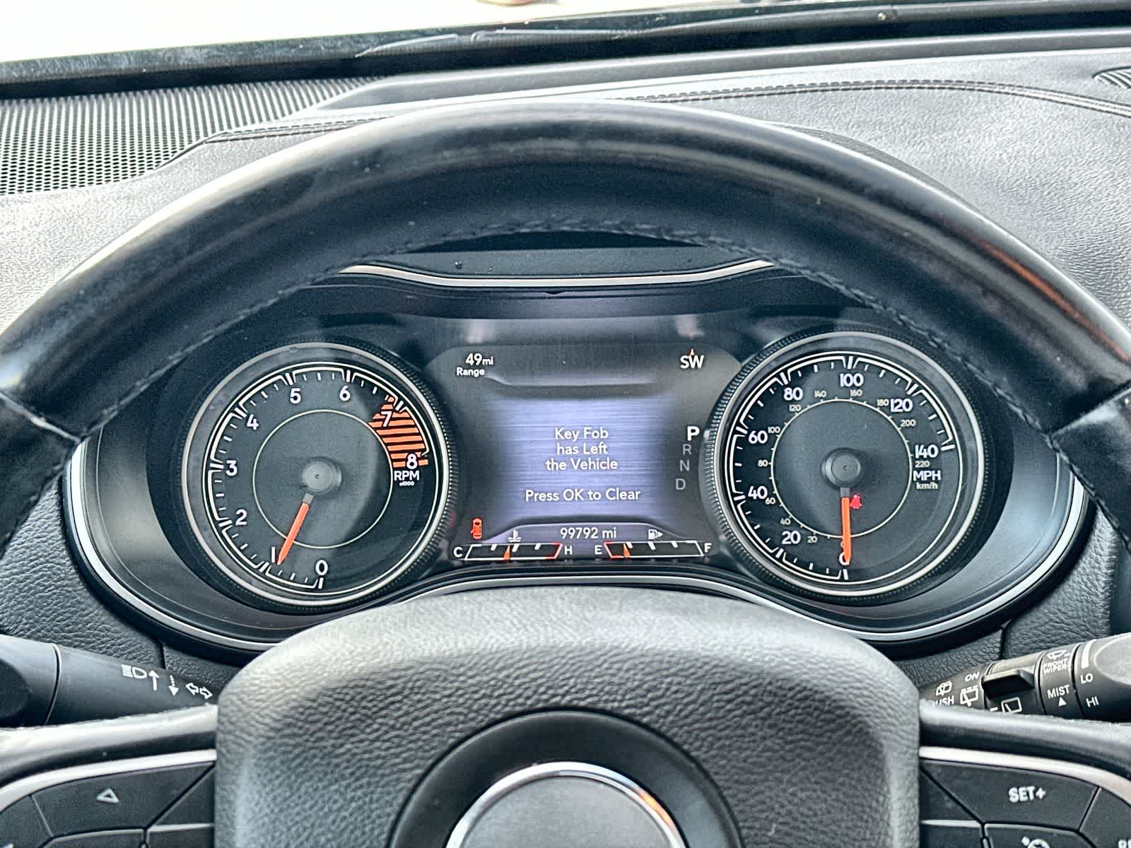 Thumbnail: 2019 Jeep Cherokee - 18