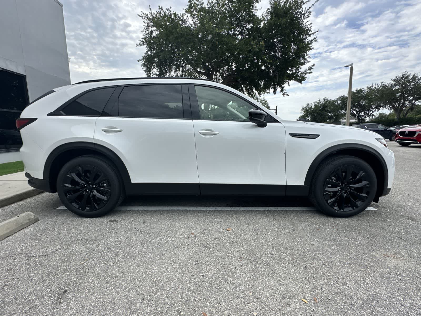Thumbnail: 2026 Mazda CX-90 - 10