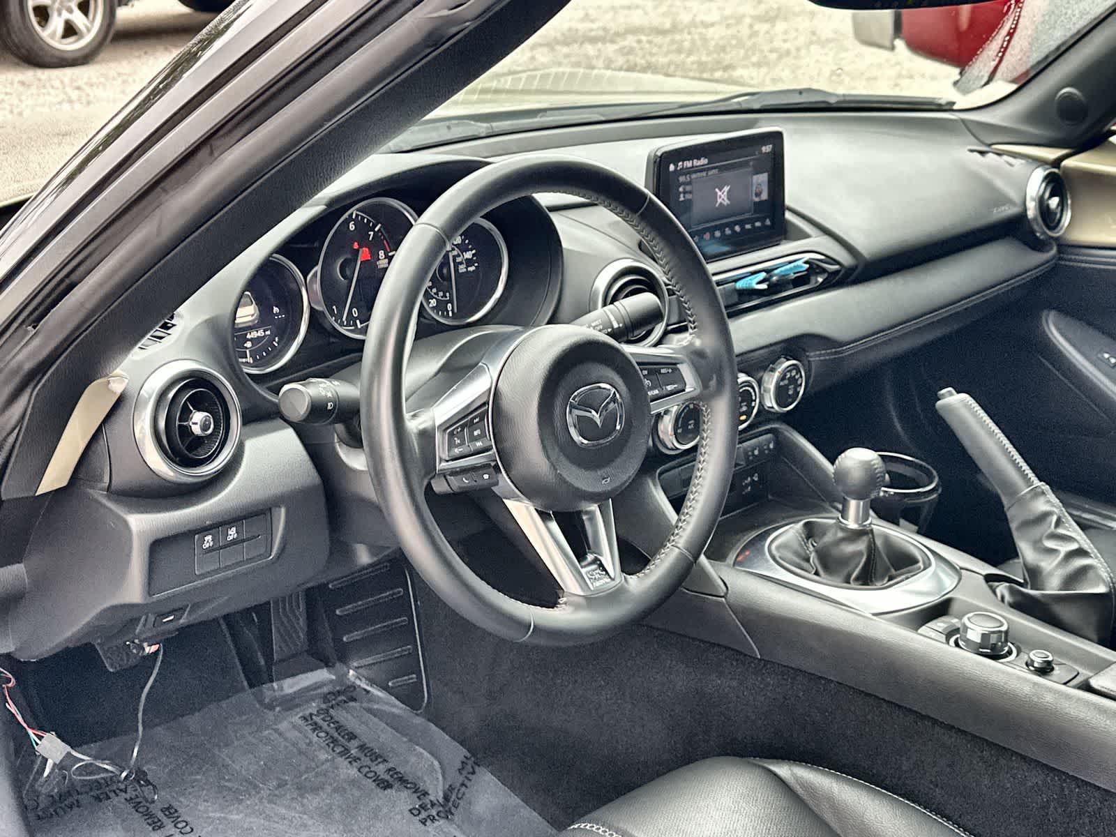 Thumbnail: 2023 Mazda MX-5 Miata - 10