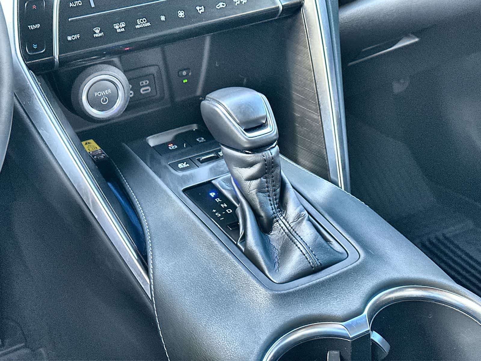 Thumbnail: 2024 Toyota Venza - 17