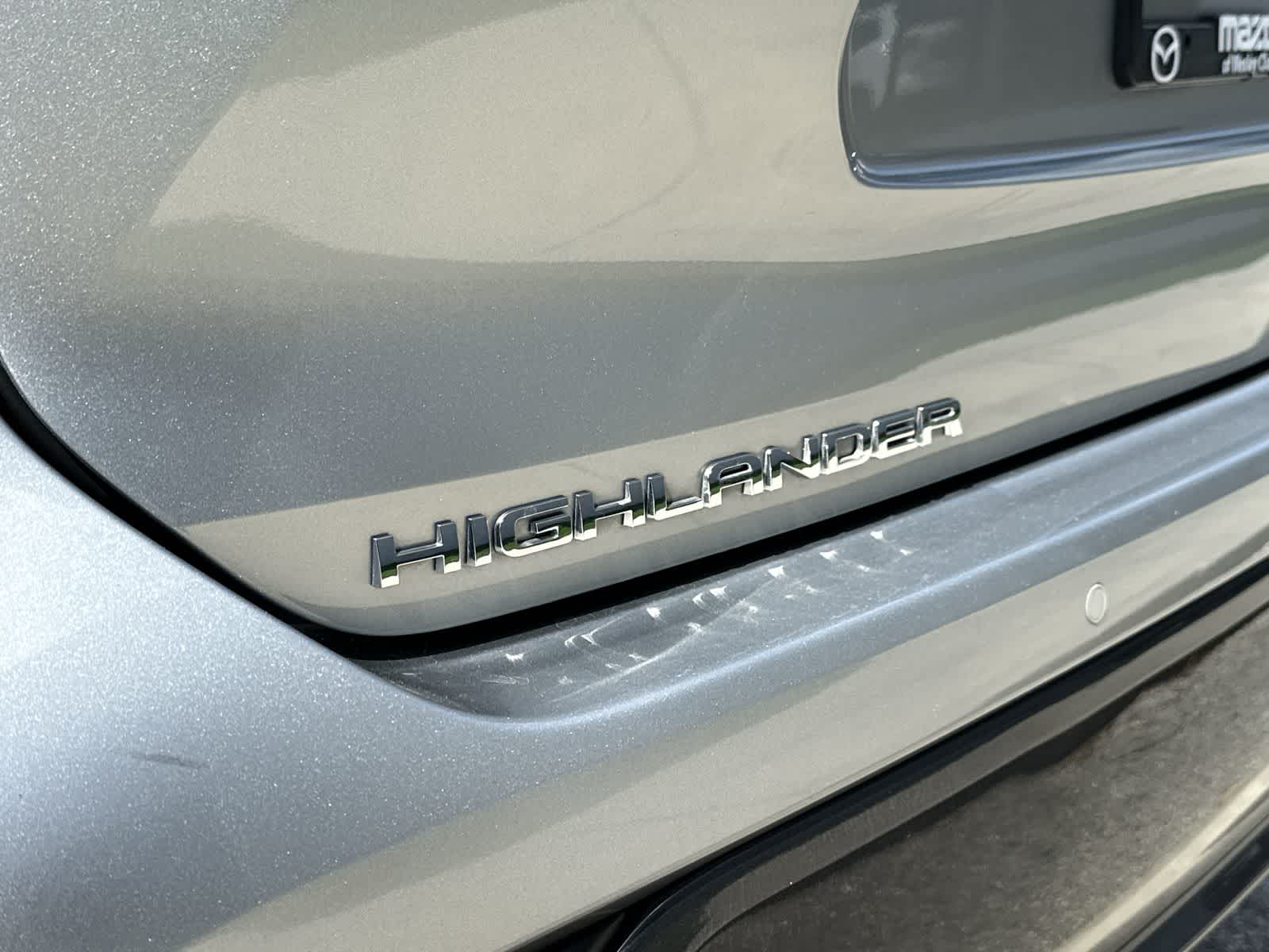 Thumbnail: 2023 Toyota Highlander - 7