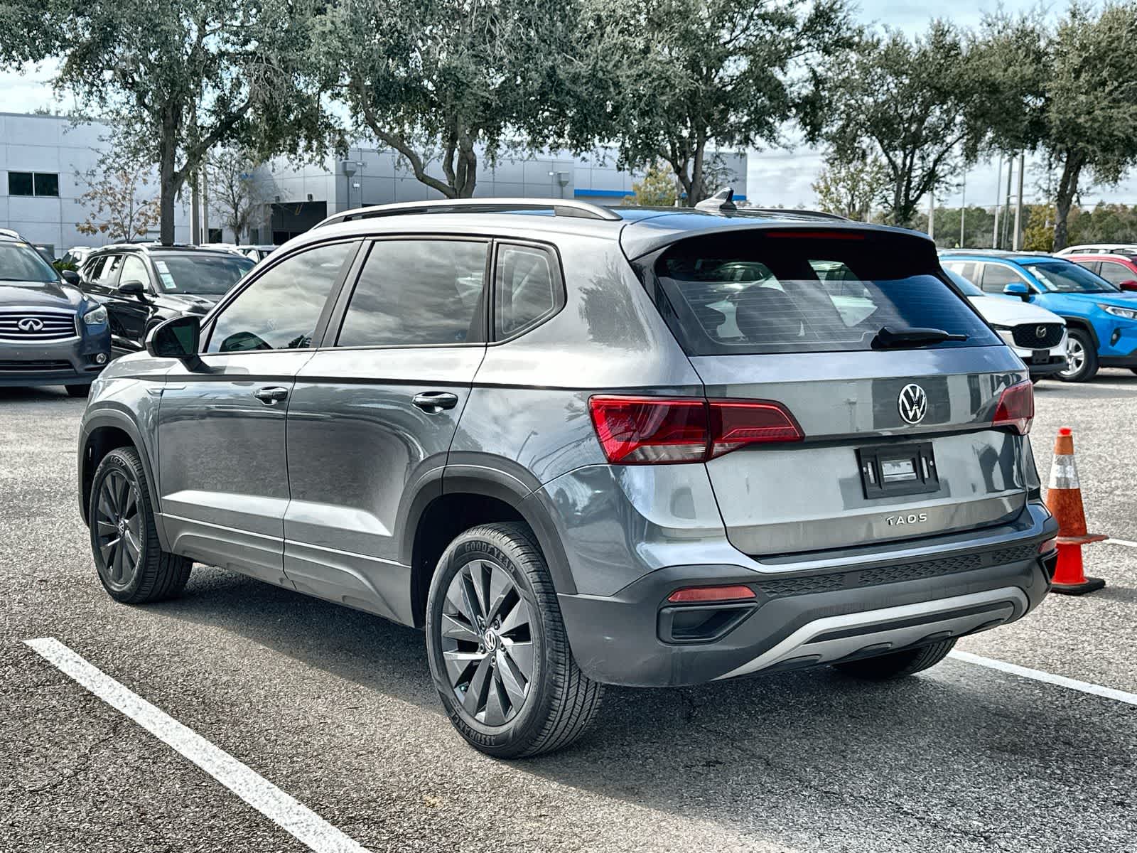 Thumbnail: 2024 Volkswagen Taos - 4