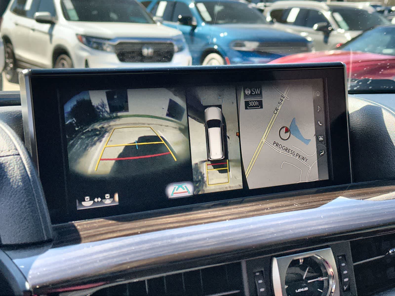 Thumbnail: 2021 Lexus LX - 23