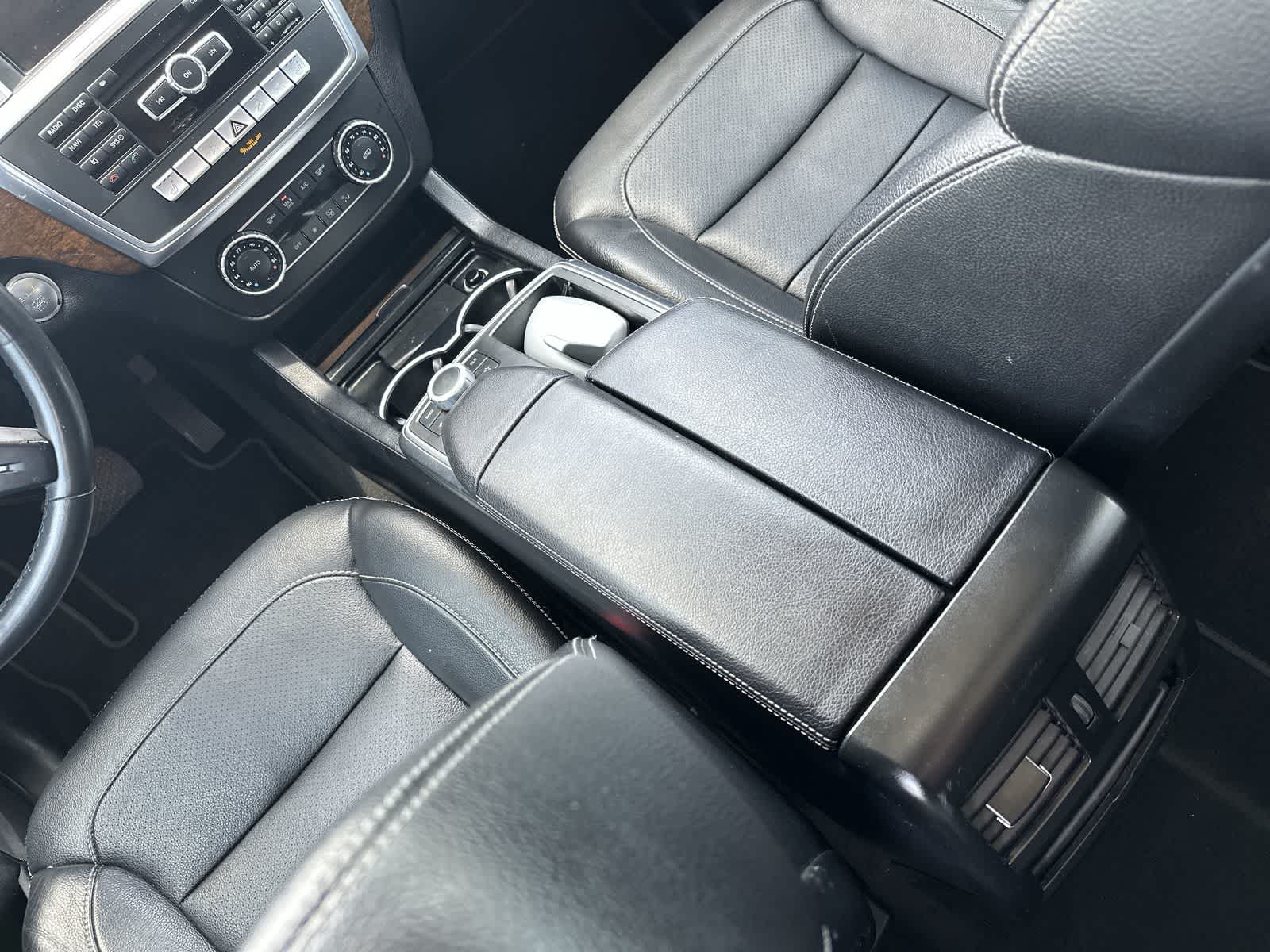 Thumbnail: 2014 Mercedes-Benz M-Class - 16