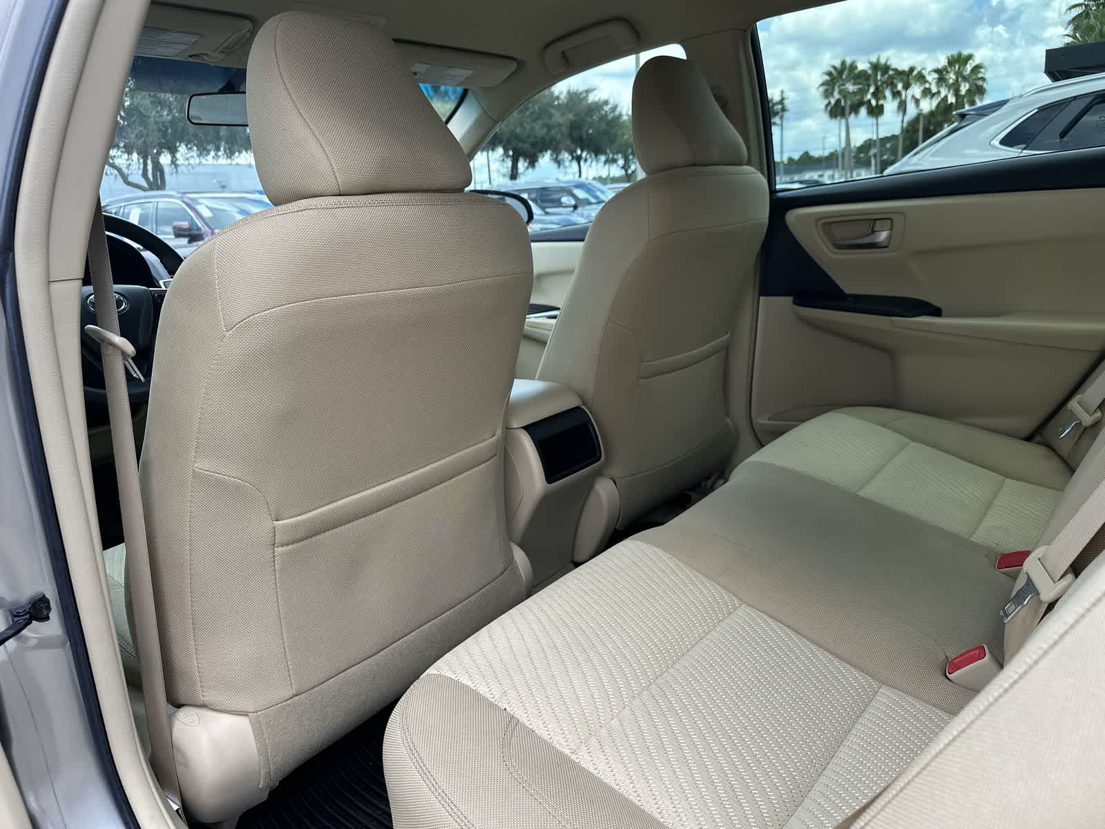 Thumbnail: 2016 Toyota Camry - 12