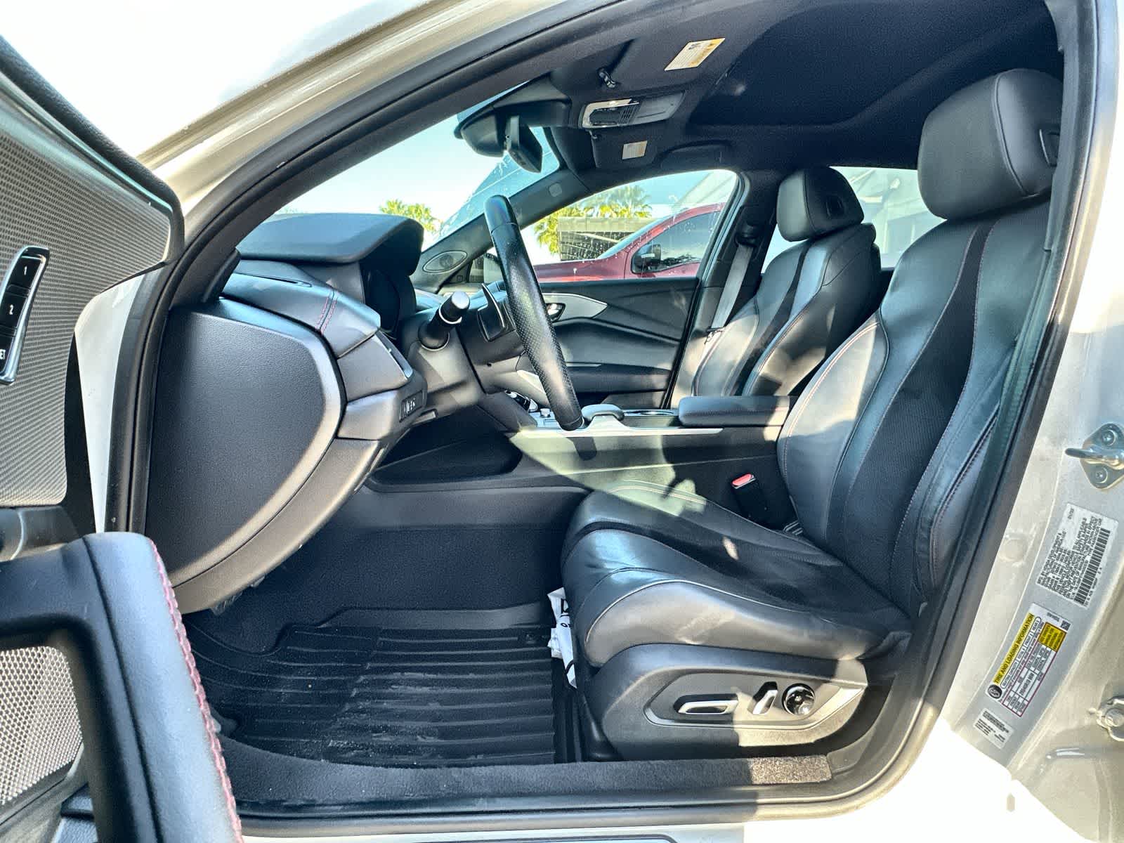 Thumbnail: 2022 Acura TLX - 11