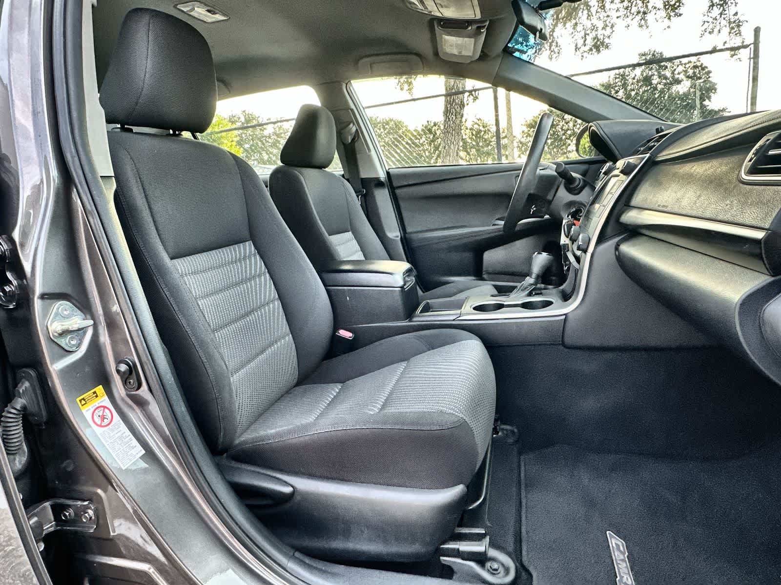 Thumbnail: 2015 Toyota Camry - 14