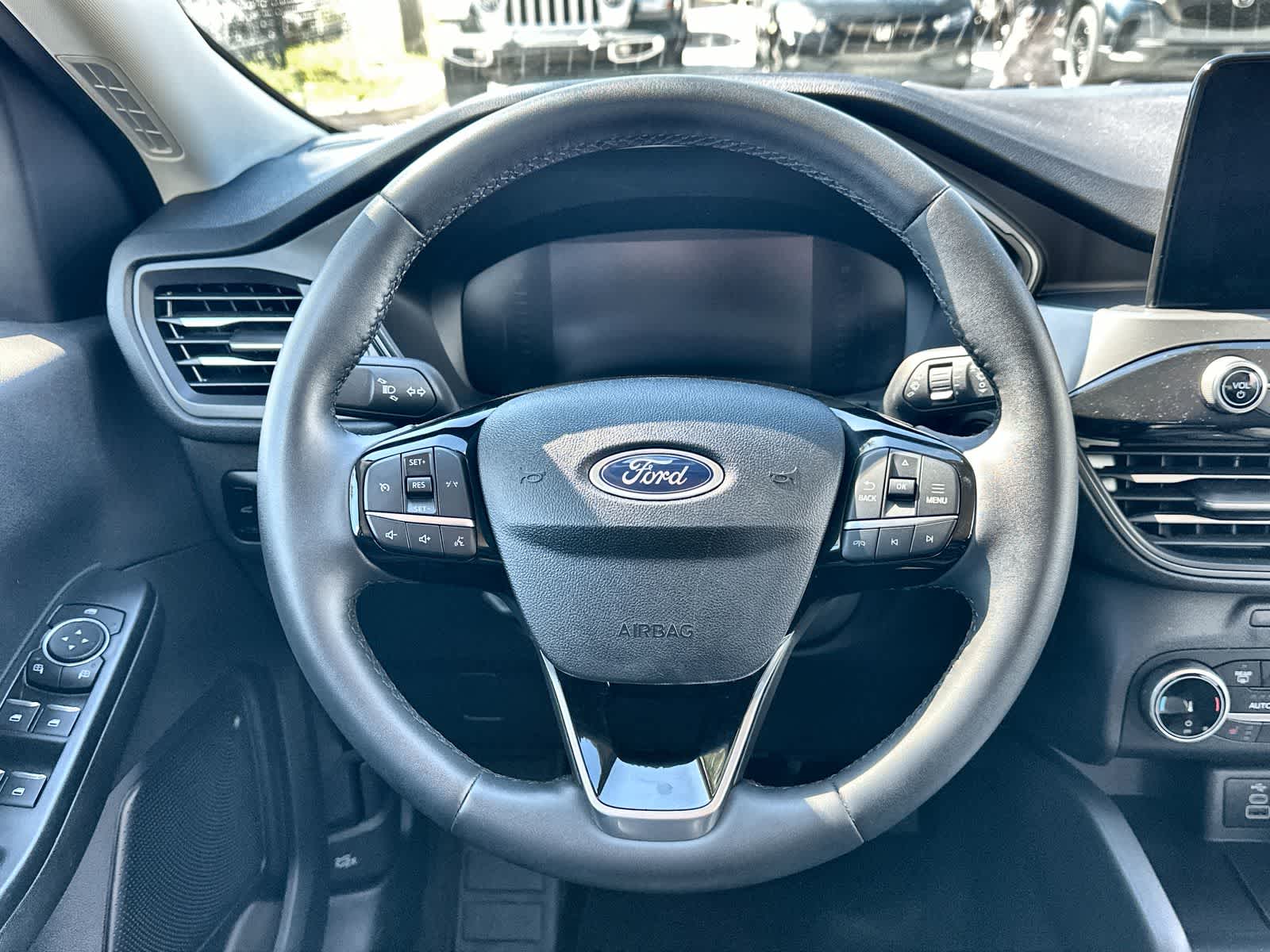 Thumbnail: 2024 Ford Escape - 21