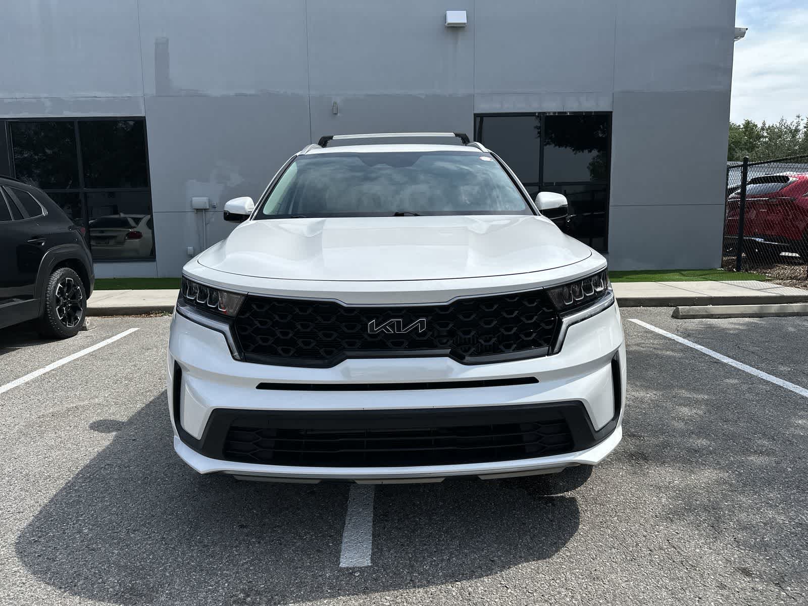 Thumbnail: 2022 Kia Sorento - 12
