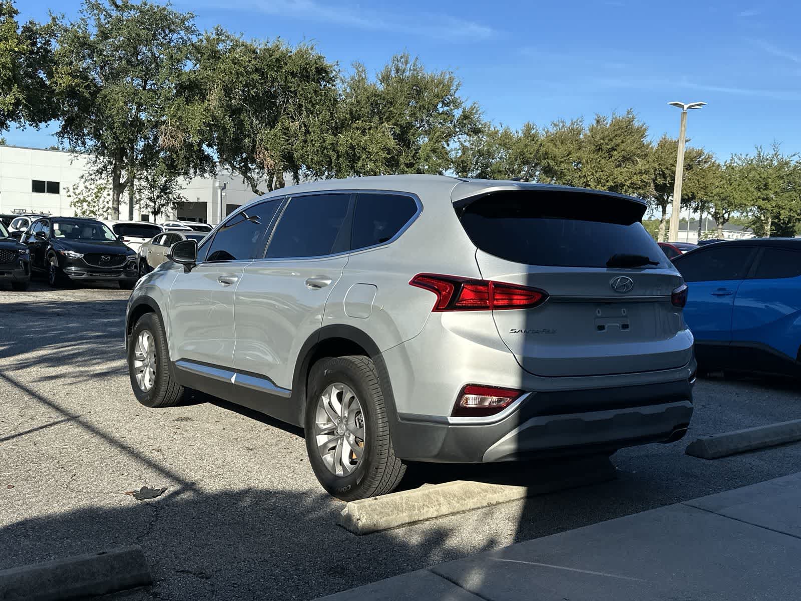 Thumbnail: 2020 Hyundai Santa Fe - 4