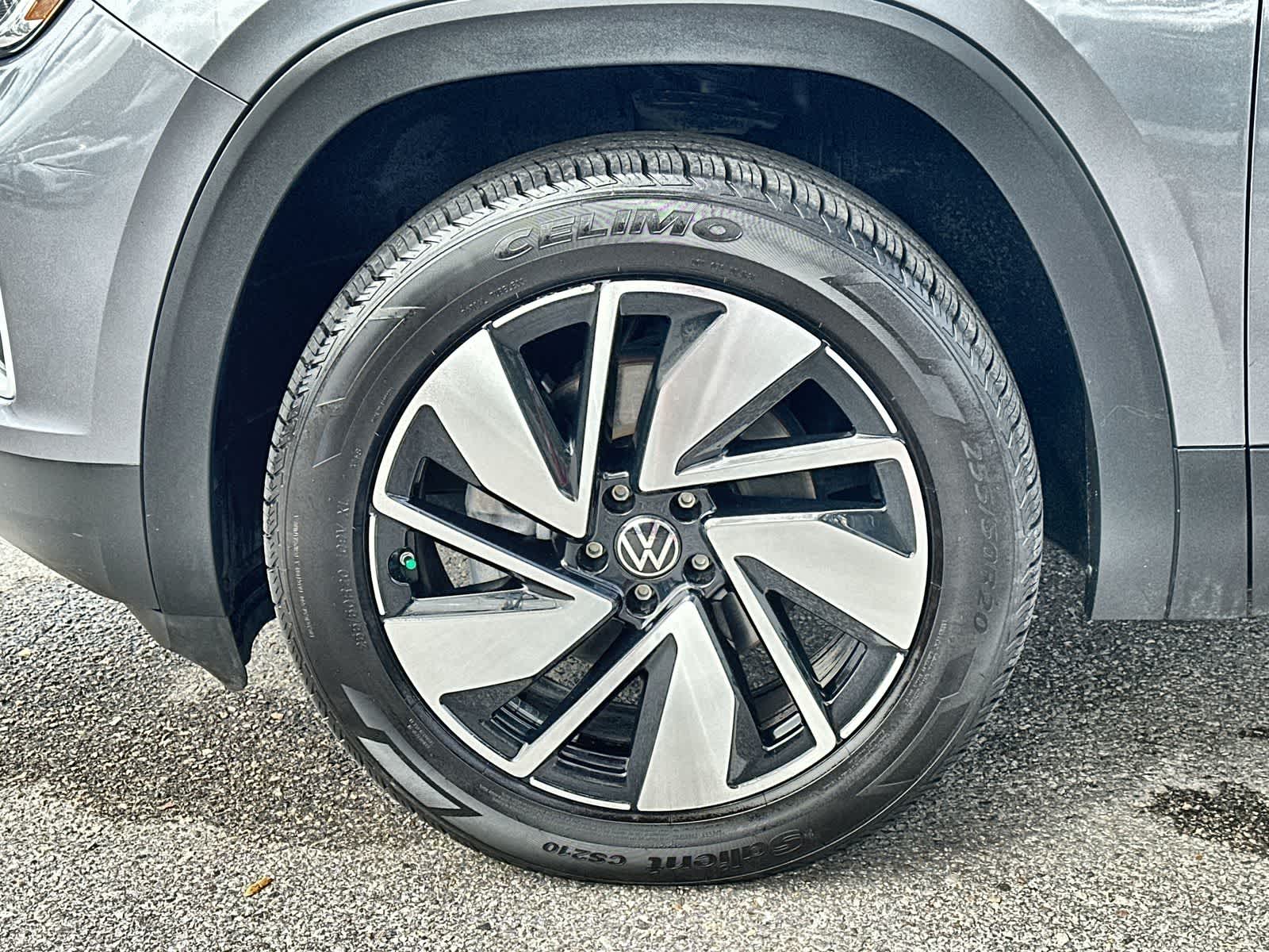 Thumbnail: 2024 Volkswagen Atlas - 14