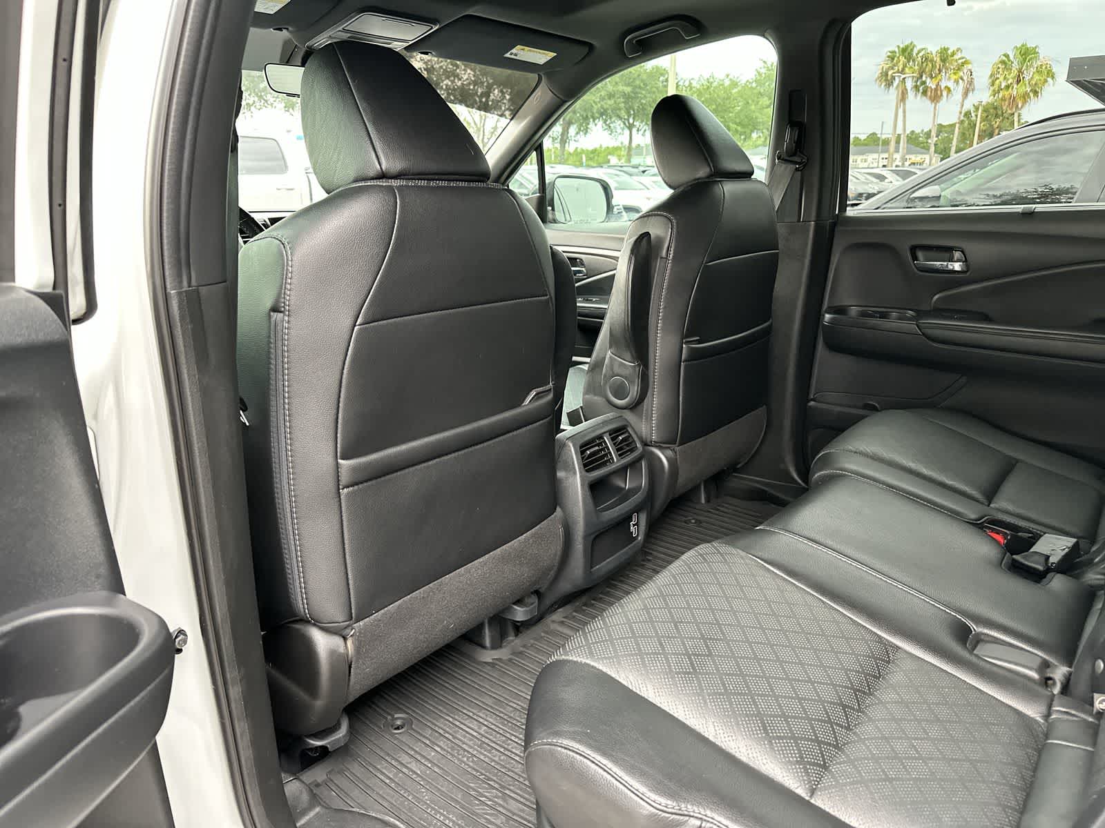 Thumbnail: 2020 Honda Passport - 16