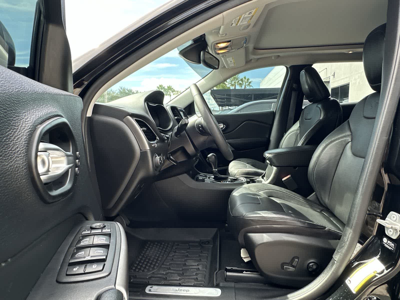 Thumbnail: 2021 Jeep Cherokee - 2