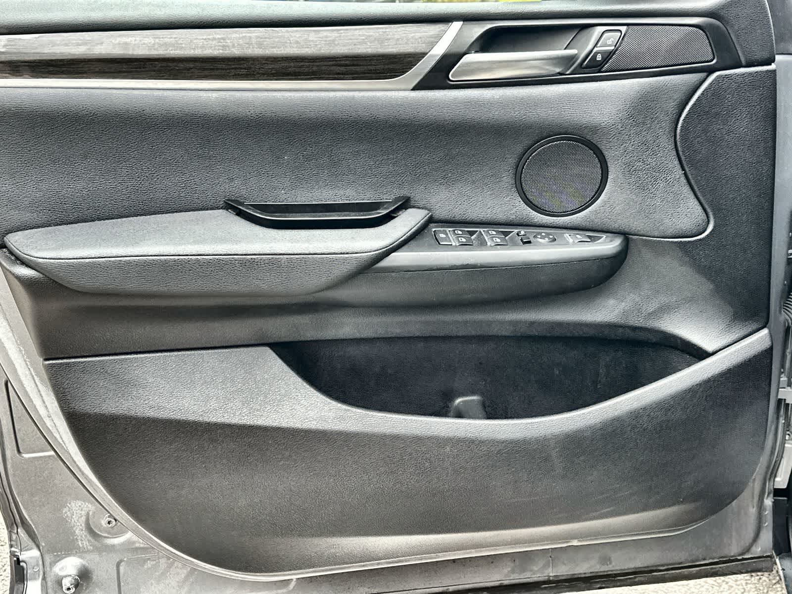 Thumbnail: 2017 BMW X3 - 9