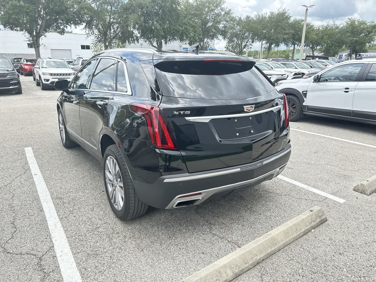 Thumbnail: 2024 Cadillac XT5 - 5