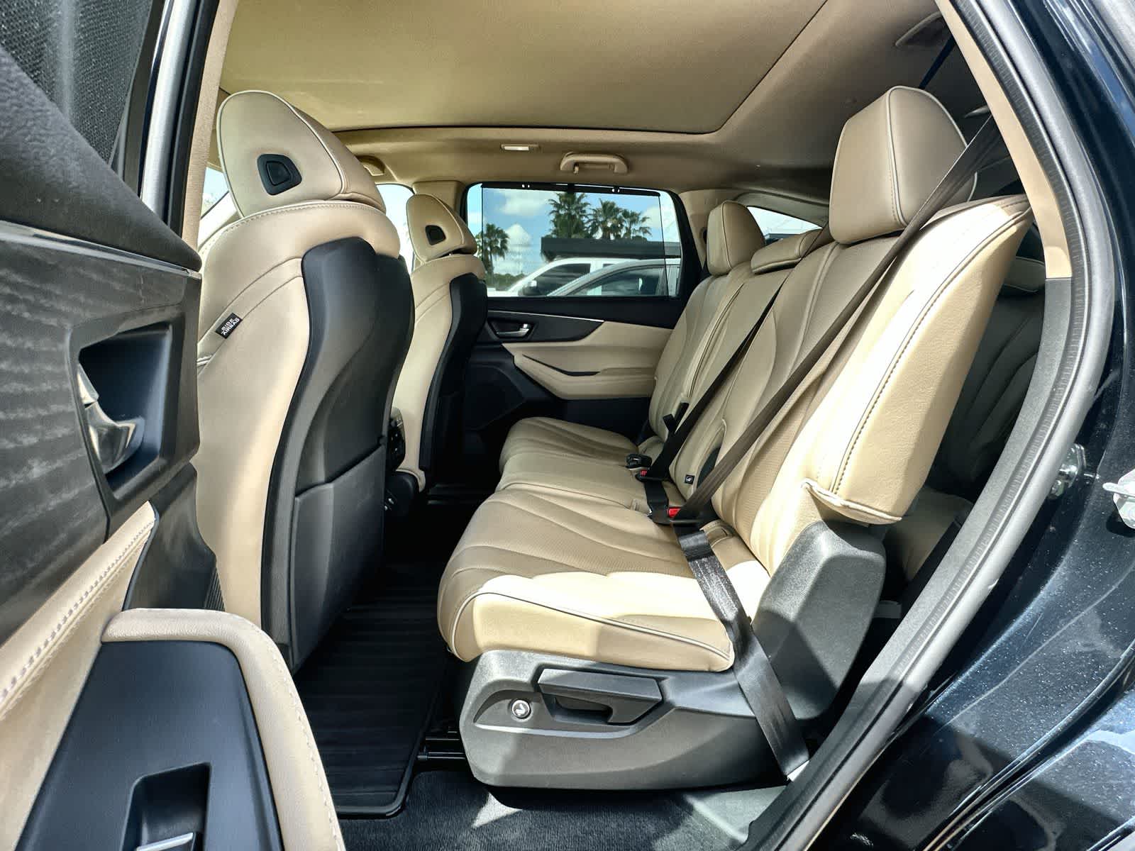 Thumbnail: 2024 Acura MDX - 4