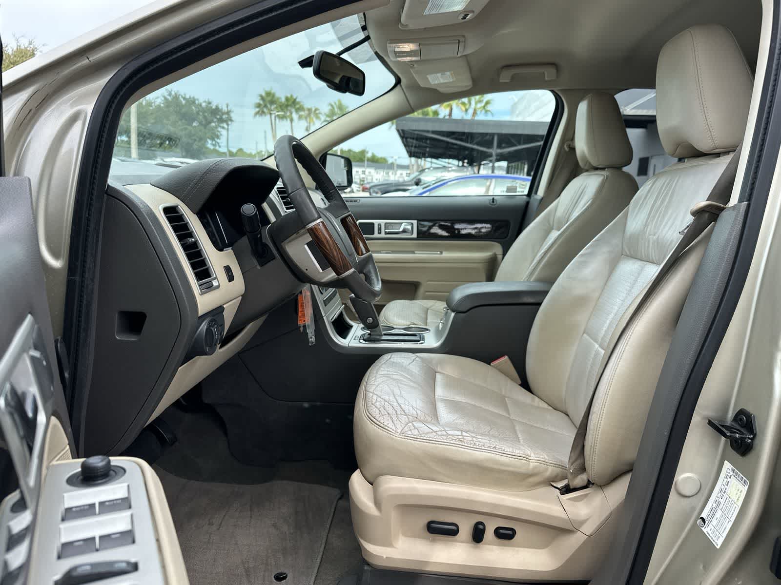 Thumbnail: 2010 Lincoln MKX - 2