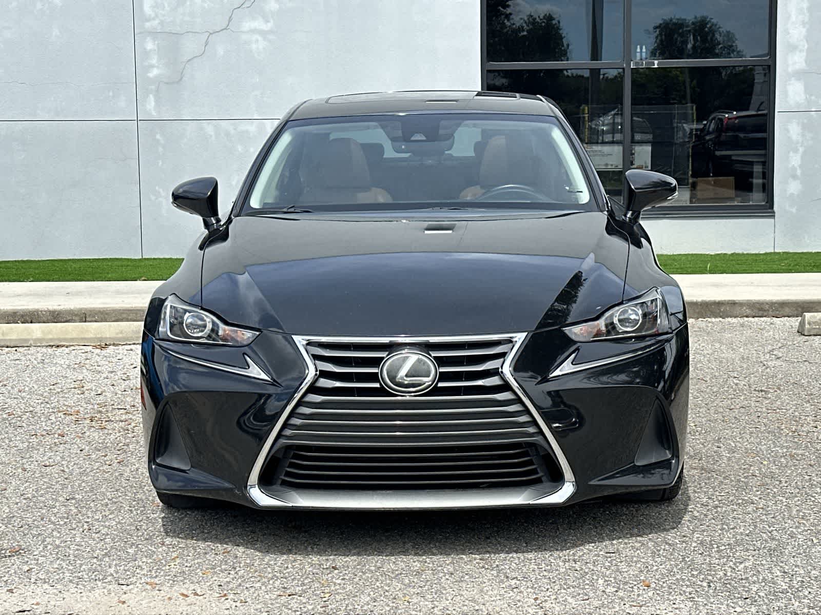 Thumbnail: 2019 Lexus IS - 6