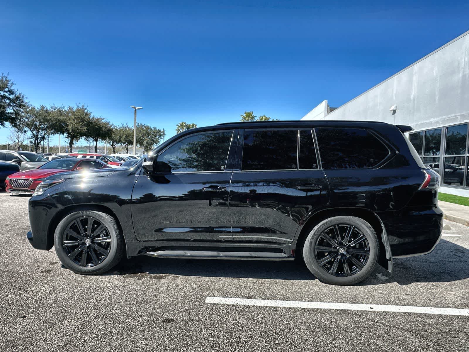 Thumbnail: 2021 Lexus LX - 3