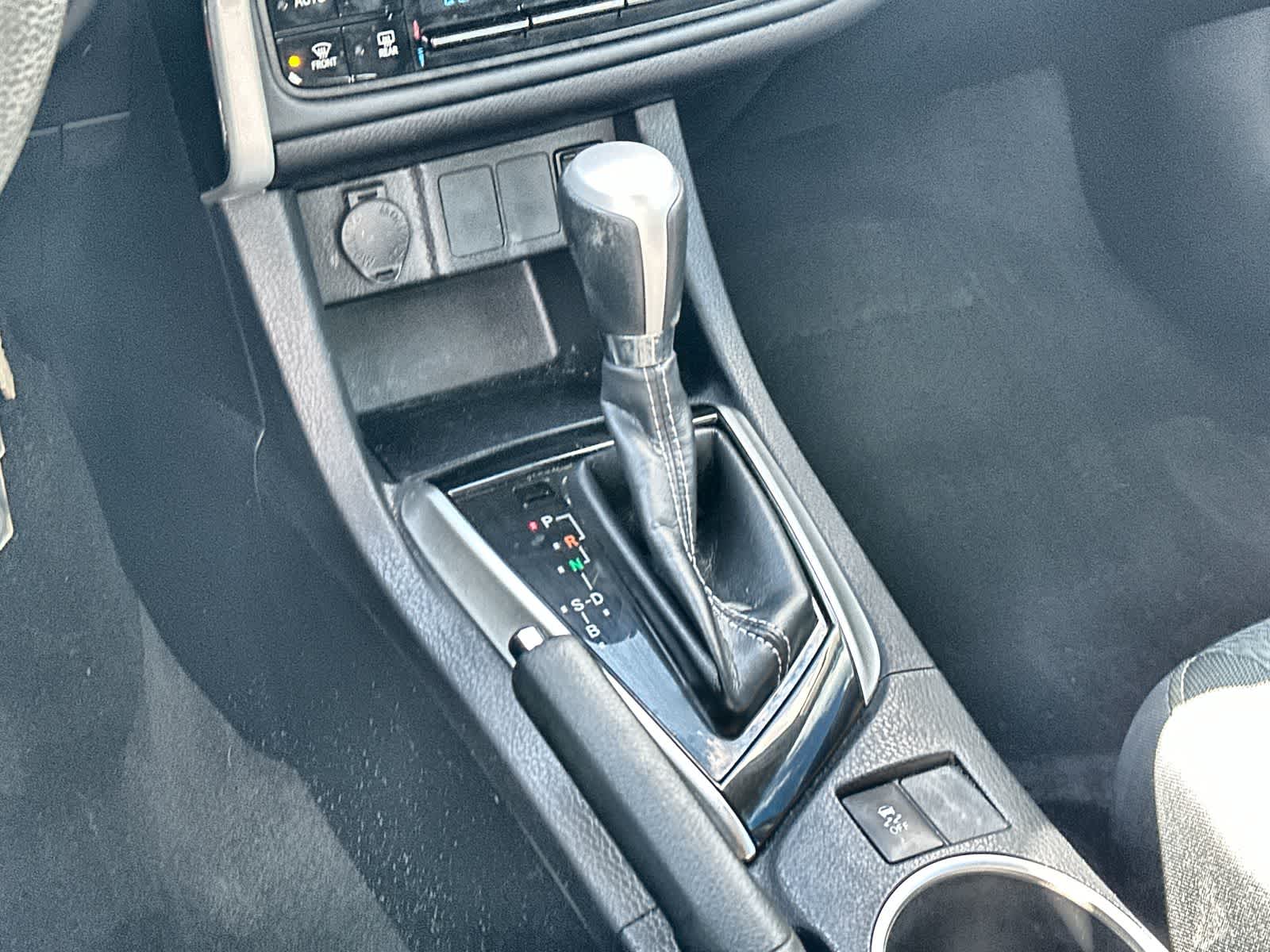 Thumbnail: 2019 Toyota Corolla - 21