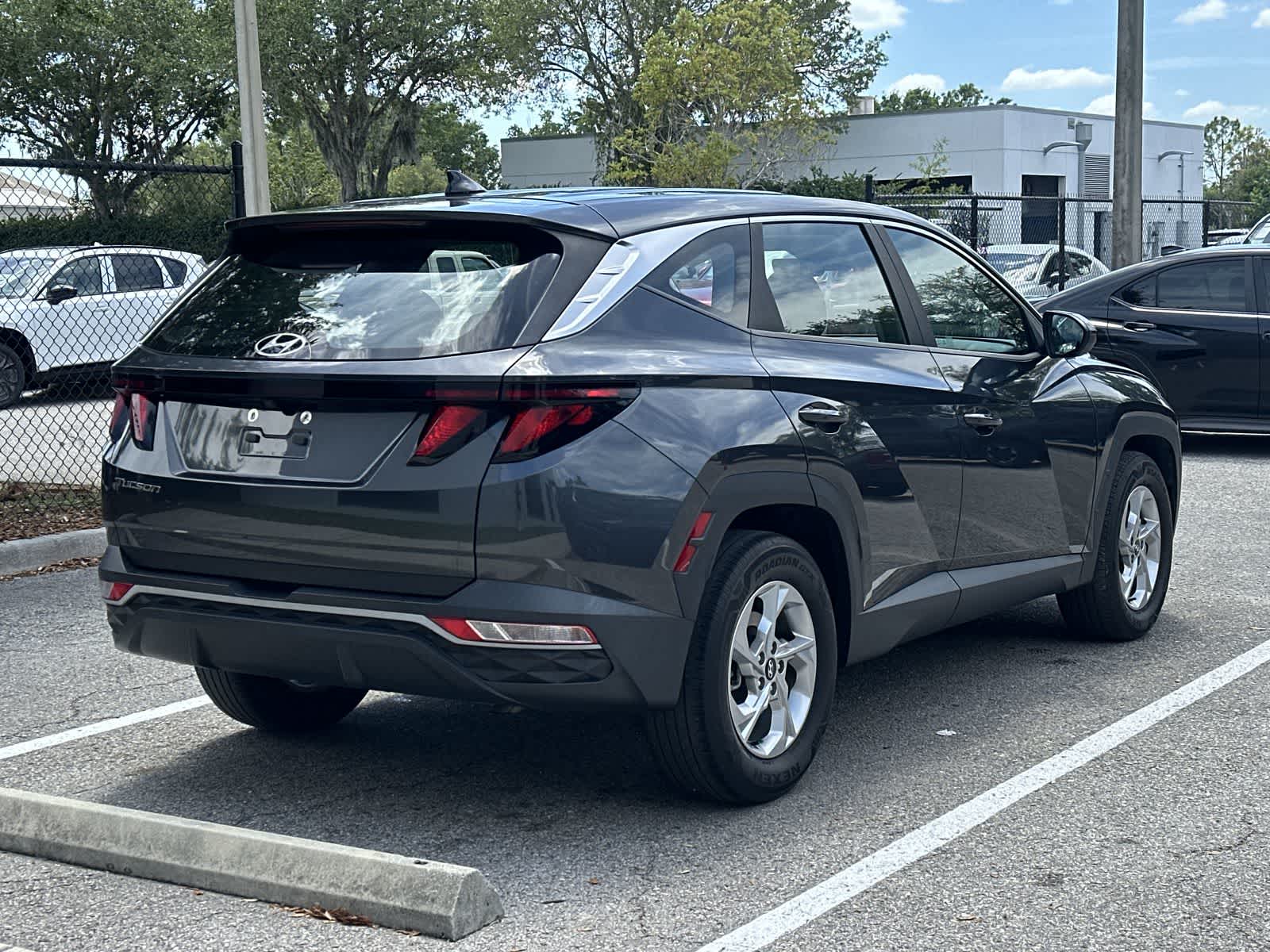 Thumbnail: 2022 Hyundai Tucson - 8