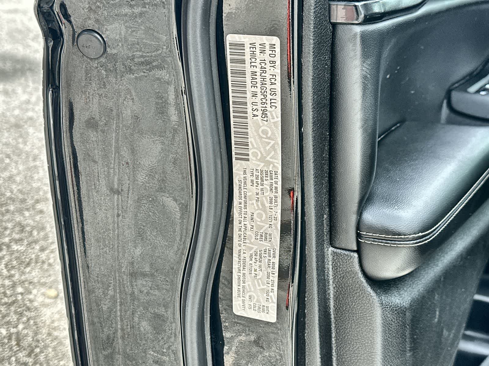 Thumbnail: 2023 Jeep Grand Cherokee - 21