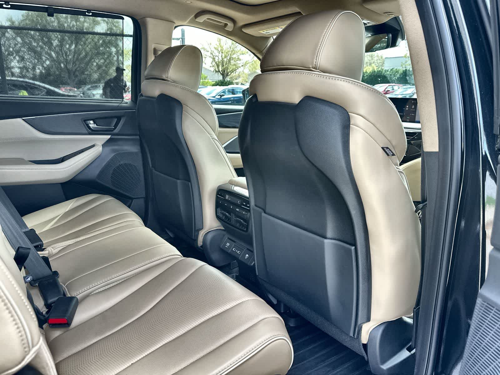 Thumbnail: 2024 Acura MDX - 18