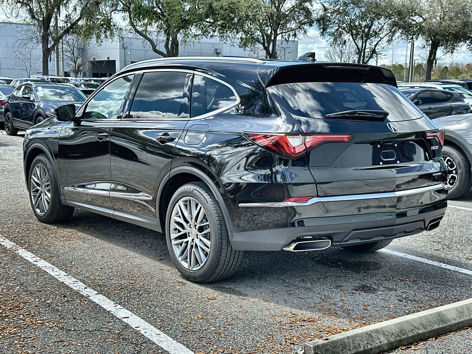 Thumbnail: 2024 Acura MDX - 8