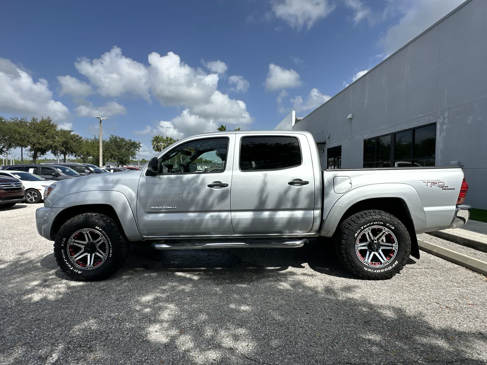 Thumbnail: 2006 Toyota Tacoma - 3