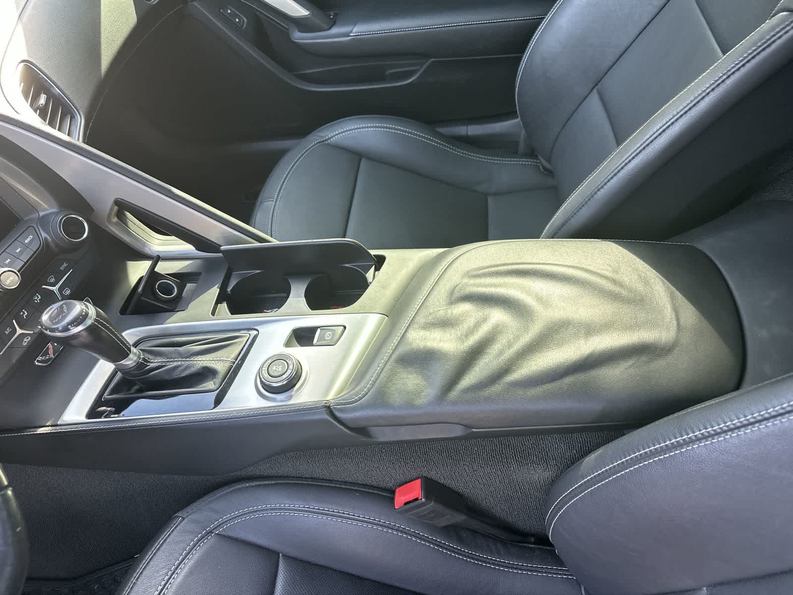 2016 Chevrolet Corvette 1LT 16