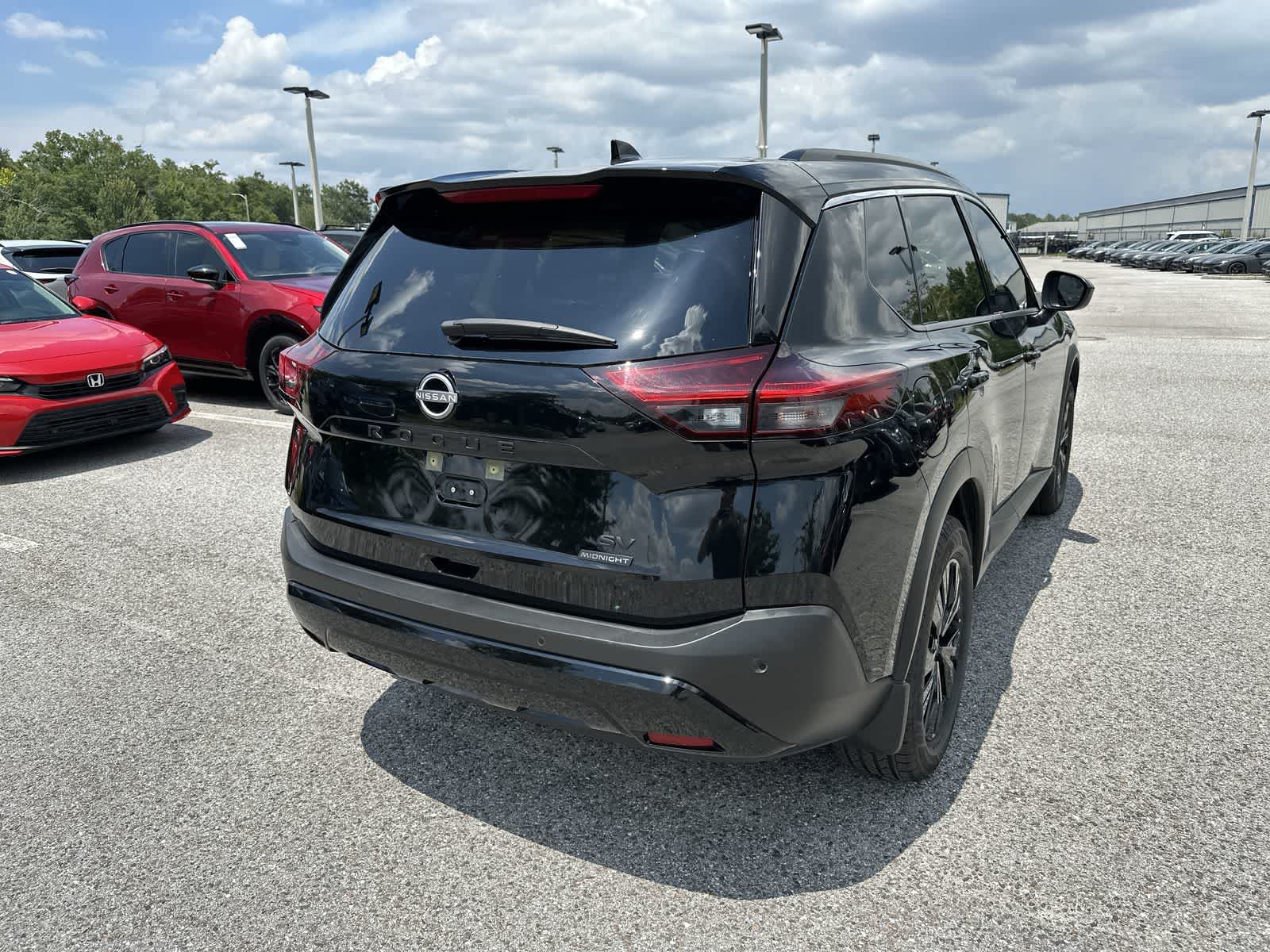 Thumbnail: 2023 Nissan Rogue - 8