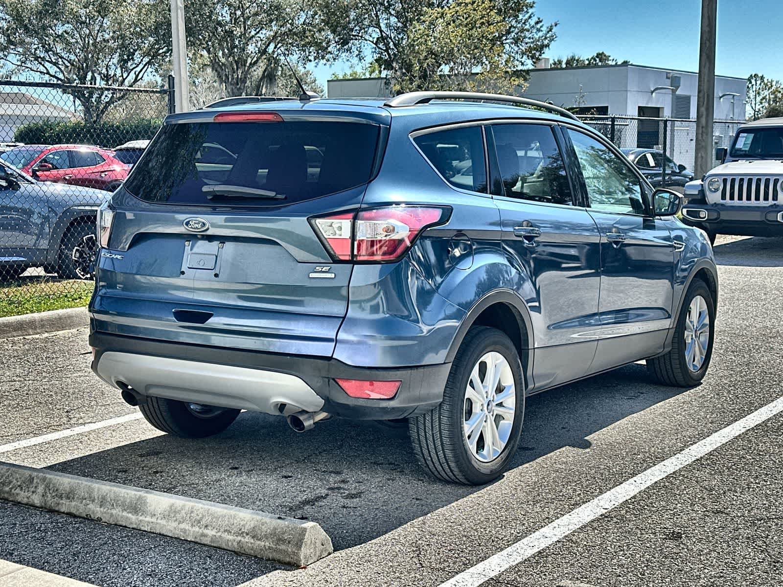 Thumbnail: 2018 Ford Escape - 8