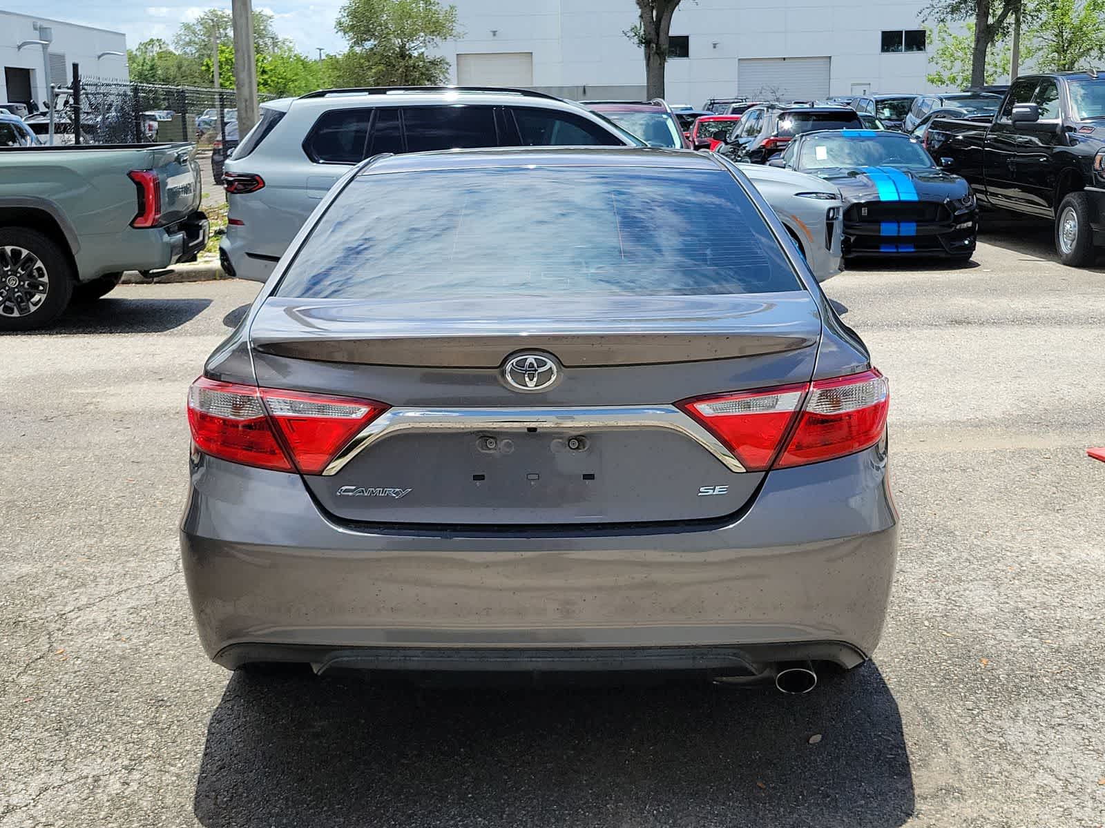 Thumbnail: 2015 Toyota Camry - 4