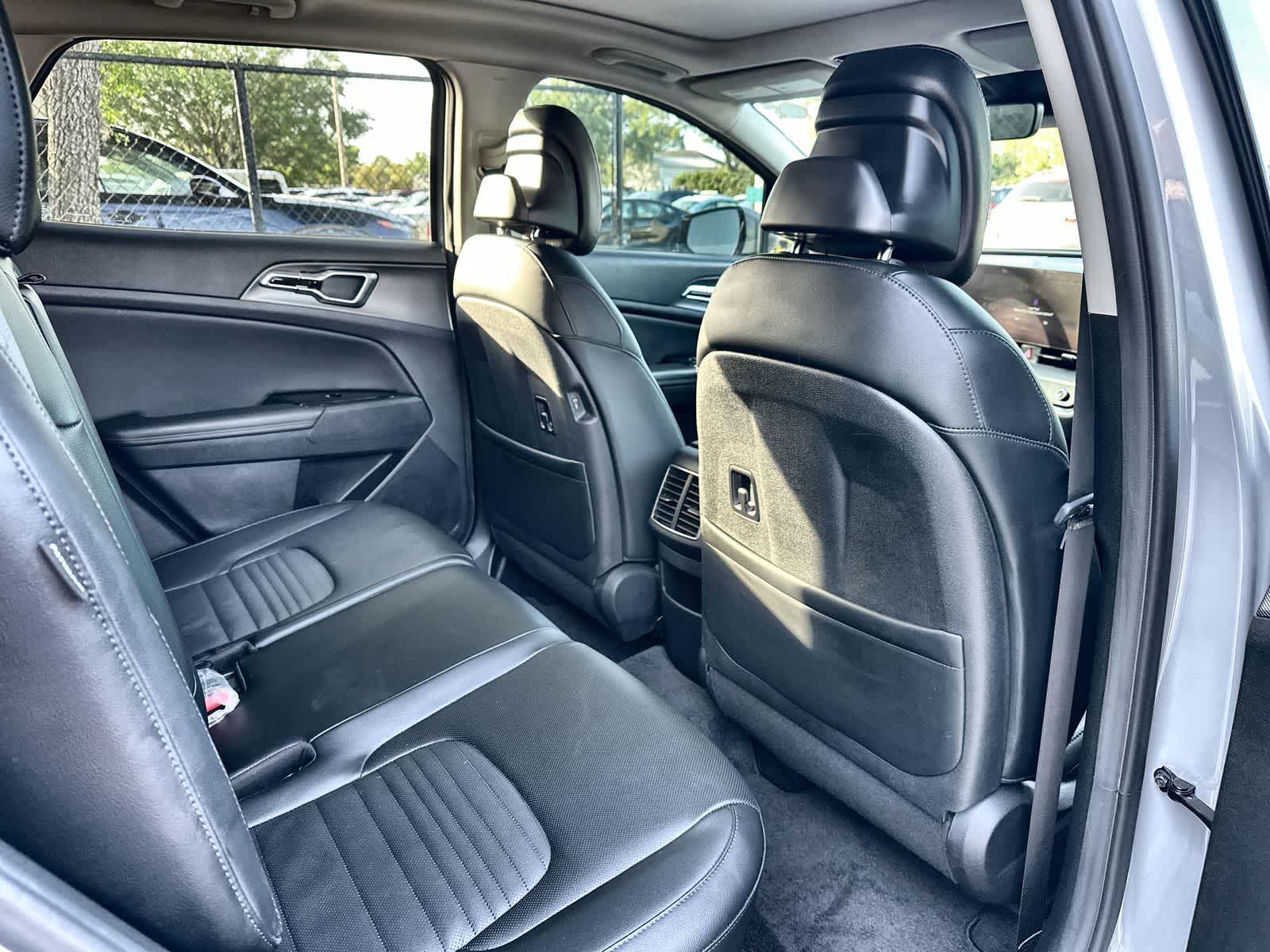 Thumbnail: 2024 Kia Sportage - 18