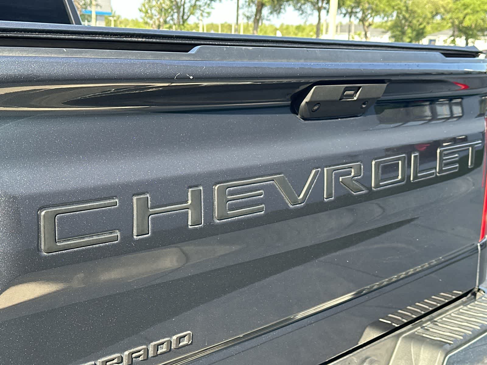 Thumbnail: 2019 Chevrolet Silverado 1500 - 16