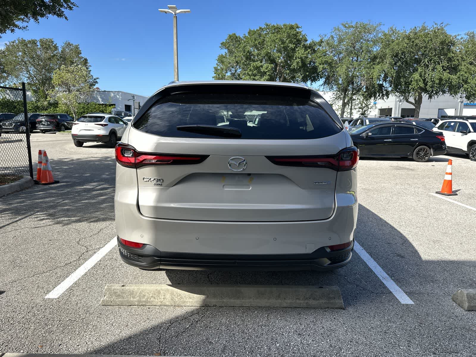 Thumbnail: 2026 Mazda CX-90 - 7