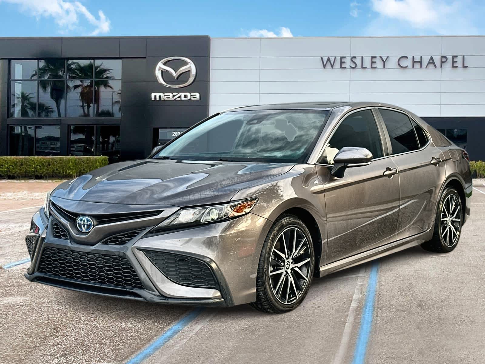 Thumbnail: 2022 Toyota Camry - 1