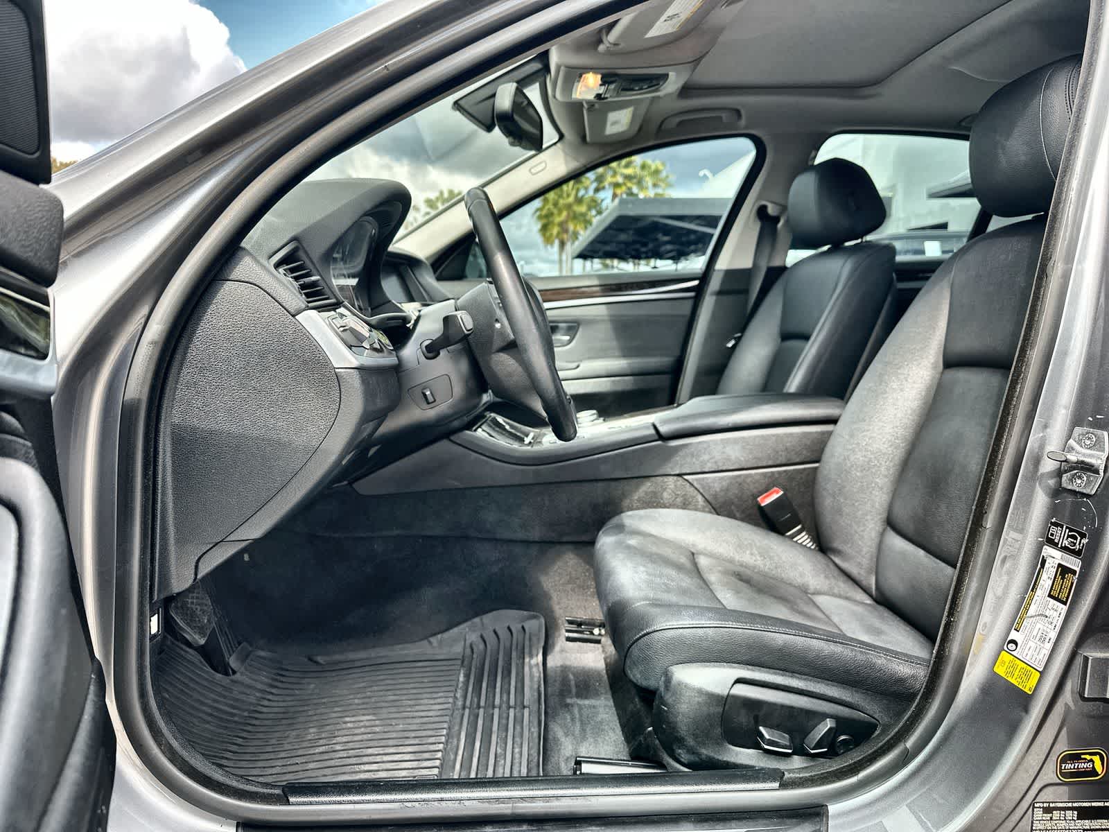 Thumbnail: 2015 BMW 5 Series - 2