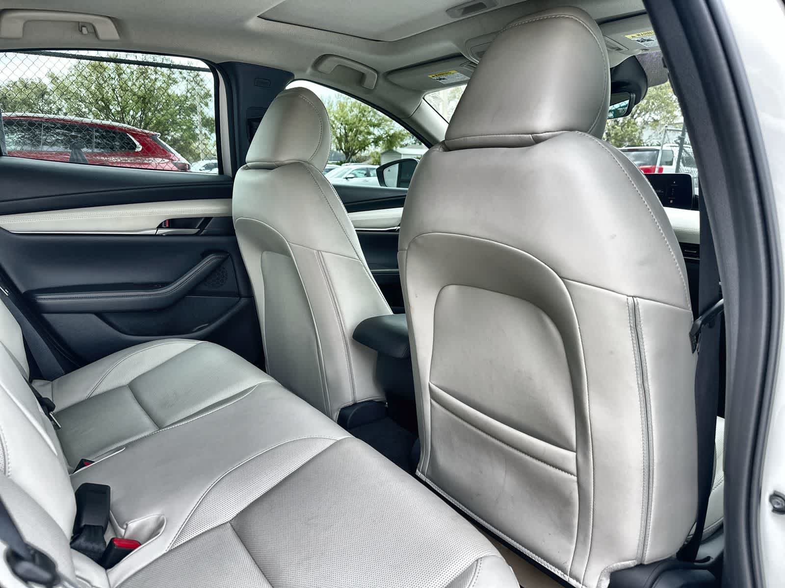 Thumbnail: 2025 Mazda Mazda3 - 18